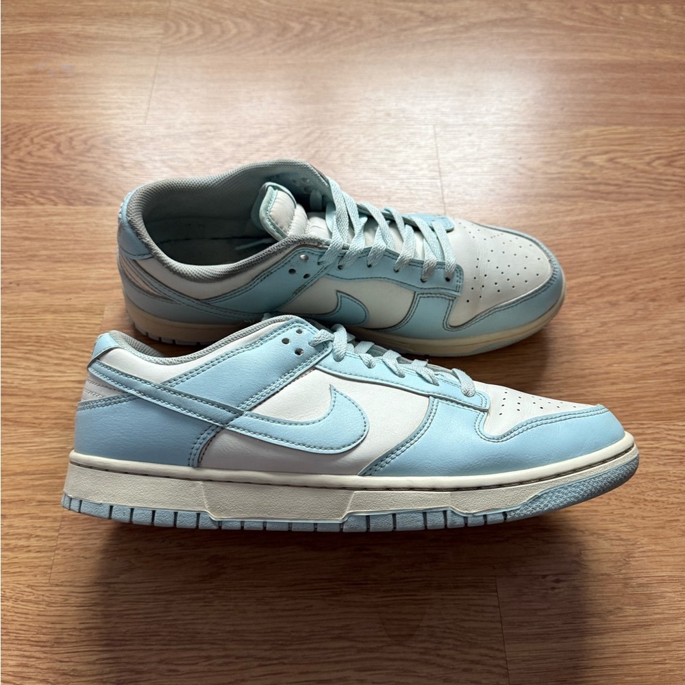 Nike Men’s Dunks - Picture 2 of 7